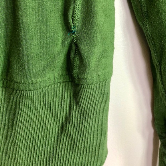 ☀️LULULEMON green hoodie ! - Picture 7 of 7